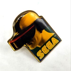 Rare 1991 SEGA VR Headset Lapel Pin Promo Video Gaming Souvenir Pinback Costume